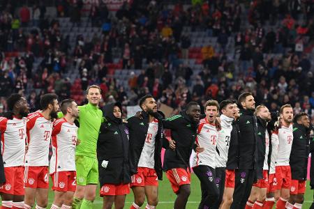 Das große Halbjahres-Zeugnis des FC Bayern - Platz zwei in der Bundesliga, Gruppensieg in der Champions League, Blamage im DFB-Pokal: Der FC Bayern erlebte 2023/2024 eine erste Saisonhälfte mit Höhen und Tiefen. Einige Stars überzeugten dabei, andere enttäuschten. Das Halbjahres-Zeugnis der FCB-Profis mit mindestens fünf Einsätzen: