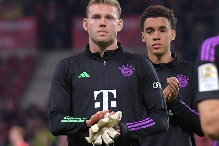 FC Bayern: Ersatztorwart Peretz fällt vorerst aus