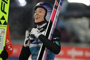 Wellinger verpasst Tourneesieg - Kobayashi triumphiert