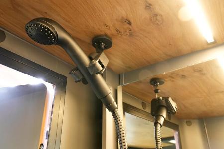 Dusche, Duschbrause, Spiegel