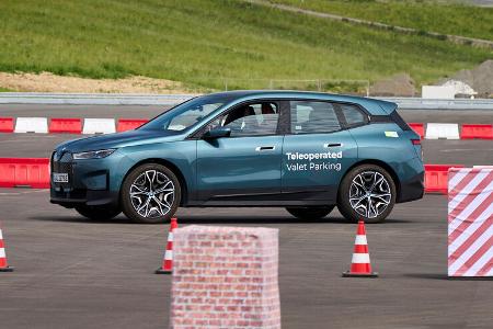 BMW, automatisiertes Valet Parken