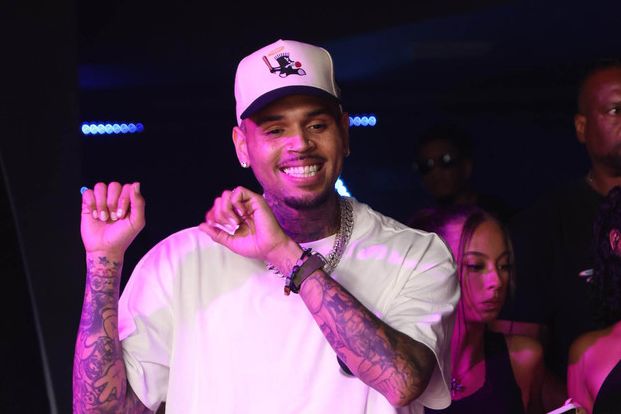 Den britischen Behörden war auch das Image von Chris Brown nicht geheuer — der hatte unter anderem seine damalige Freundin Rihanna verprügelt. Daraufhin musste der Rapper eine Tour auf der Insel absagen.