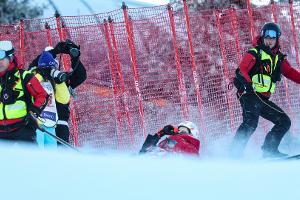 Vlhova bei Sturz verletzt - Hector gewinnt in Jasna