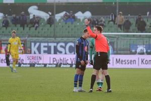 Schneeball-Würfe: Partie in Lübeck unterbrochen