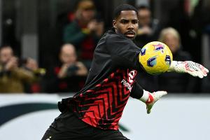 Infantino verurteilt Rassismus gegen Maignan und Palmer