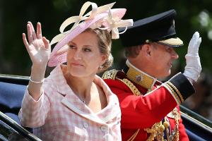 Mit Foto von Gartenparty: Palast gratuliert Herzogin Sophie