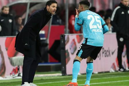 Bayer muss auf verletzten Palacios verzichten