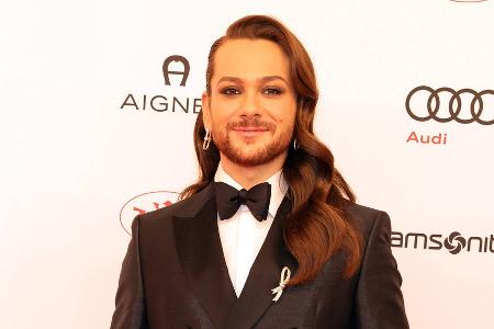 Filmball 2024: Darum zeigt sich Riccardo Simonetti ohne Verlobungsring