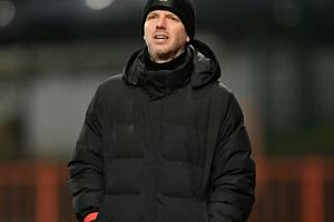 Kohfeldt muss nach Pyro-Unterbrechung nachsitzen