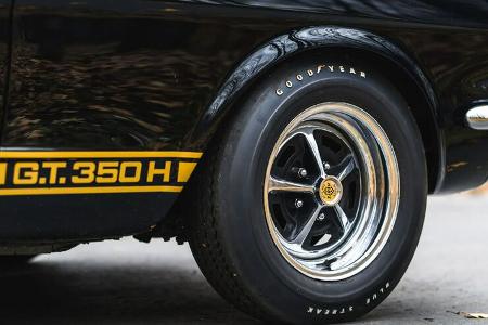 Ford Mustang Shelby GT 350 H in Autovermietung Hertz Lackierung