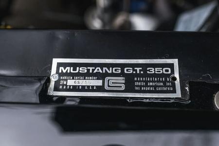 Ford Mustang Shelby GT 350 H in Autovermietung Hertz Lackierung