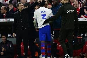 Medien: FC Barcelona vier Monate ohne Balde