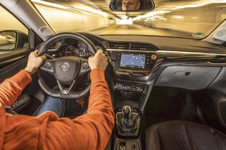 Opel Corsa 1.2 DI Turbo, Interieur