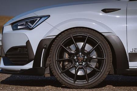 JE Design Cupra Leon Hatchback