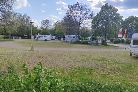 Wasen, Camping, Caravans, Stellplatz
