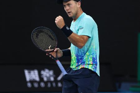 Tennis: Koepfer und Hanfmann überstehen Auftakthürden