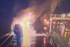 Lkw Brand Rennsteigtunnel