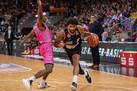 Ulm unterliegt Bonn im Krimi - Niners souverän