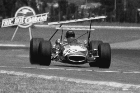 Brabham BT23C - 1966 - Das Team hat im Laufe der Jahre für so manche Hingucker gesorgt. Dieses 'Missgeschick' gehört dazu.