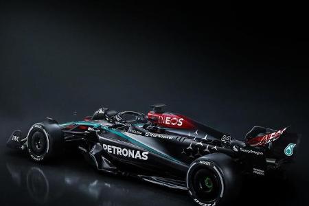 Mercedes - Mit dem W15 will Mercedes endlich zurück zu alter Stärke finden und wieder Siege einfahren. Es wären die letzten von Rekordweltmeister Lewis Hamilton, der den Rennstall im kommenden Jahr bekanntermaßen in Richtung Ferrari verlassen wird.