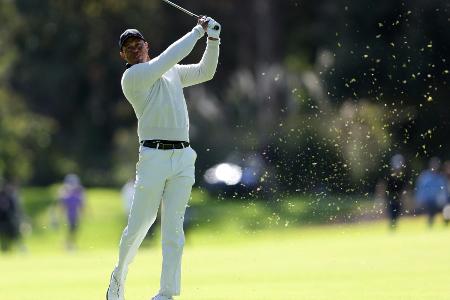 Golf: Woods mit wechselhaftem Start bei Tour-Rückkehr