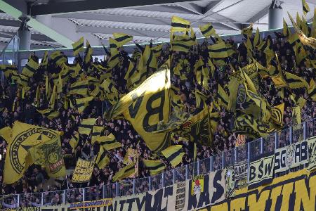 DFB: Hohe Geldstrafen für Dortmund und St. Pauli