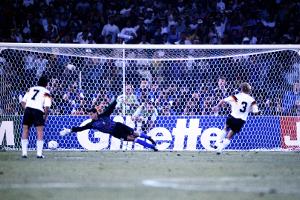 Argentiniens Torwart Goycochea trauert um "Held" Brehme