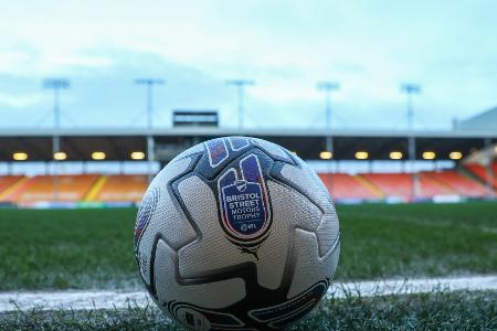 Neuer Rekord im Fußball? Ex-Profi trifft nach 2,31 Sekunden