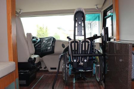 Paravan Rollstuhl-Verladung Fahrerhaus
