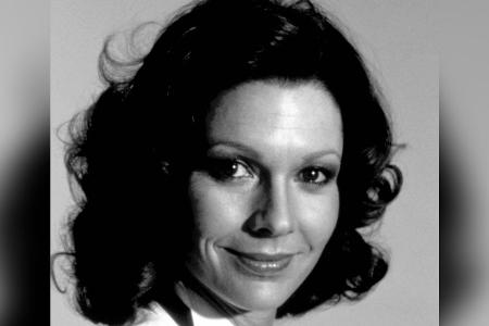 Sie spielte Miss Moneypenny: 