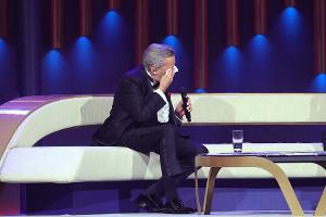 Jubiläumsshow: Roland Kaiser von seinen Kindern zu Tränen gerührt