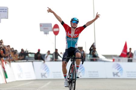 Belgier Van Eetvelt gewinnt UAE Tour - Buchmann bricht ein