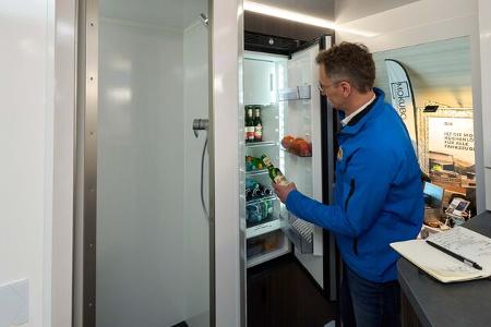 Kashmir Overlander Iveco Eurocargo 4x4 (2023), Kühlschrank