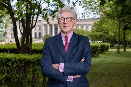 Ein Mann kommt nicht zur Ruhe: Theo Koll kehrt zum ZDF zurück