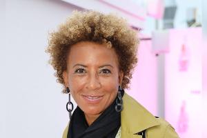 Nach erneuter Operation: So geht es TV-Star Arabella Kiesbauer