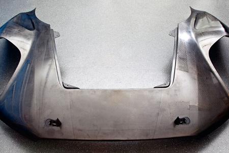 Jaguar C-X75, Karosserie, Leichtbau