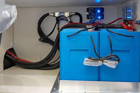 Akkus, Kabel, Reisemobil, Technik