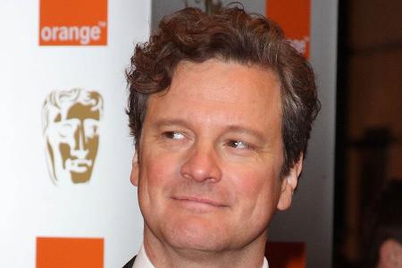 30 Jahre altes Hemd von Colin Firth bringt über 20.000 Euro ein