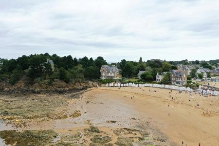 Kein Wasser mehr: Deutsche Ruderer sitzen auf dem Trockenen