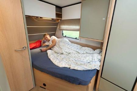 Supertest LMC Style 440 D Bett mit Person