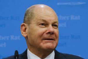 Kanzler Olaf Scholz: "Meine Frau und ich gucken sehr selten Fernsehen"