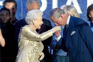 Gedenken an die Queen und Bild von Kate: Royal Family feiert Muttertag