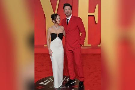 Debüt auf dem roten Teppich: Chris Evans zeigt sich mit Alba Baptista