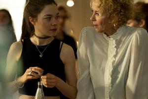 Was wäre wenn? Katja Riemann hofft in "Reset" auf die Zeitreise