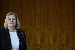 Zweiter Bewegungsgipfel: DOSB beklagt Halbherzigkeit