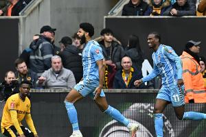 Last-Minute-Tore: Zweitligist Coventry im FA-Cup-Halbfinale