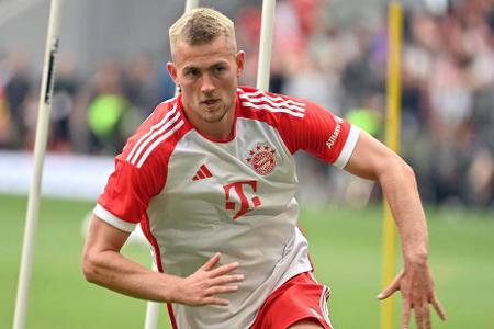 Matthijs de Ligt - Note: 3,5 - Wirkte im Zweikampf unsicherer als Dier neben ihm und verteidigte die Vorstöße der Lilien manchmal nicht mit voller Konsequenz. Vor dem 0:1 fehlte ihm die Orientierung. Dafür fast fehlerfrei mit Ball am Fuß.