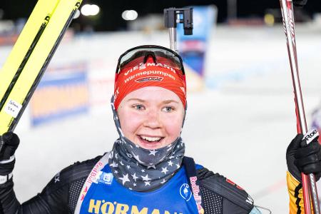 Selina Grotian - Note: 2,0 - Das 19-jährige Toptalent bekam immer wieder die Chance, sich bei den ganz Großen zu beweisen - und nutzte diese letztendlich. Klar, der Start der fünfmaligen Junioren-Weltmeisterin war noch sehr holprig, dann folgten erste kleine Erfolge und beinahe die WM-Sensation im Einzel (Platz 4) sowie Bronze in der Staffel. In Solider Hollow und Canmore stimmten die Ergebnisse auch und sorgten für Aufbruchstimmung beim DSV.