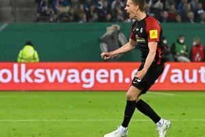 Launige Widmung: Petersen würdigt Streich mit Augenzwinkern