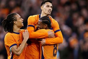 Niederlande schlagen starke Schotten - Ungarn siegt